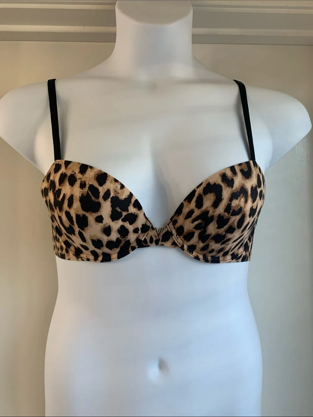 Victoria's Secret Leopard Bra Size 36B
